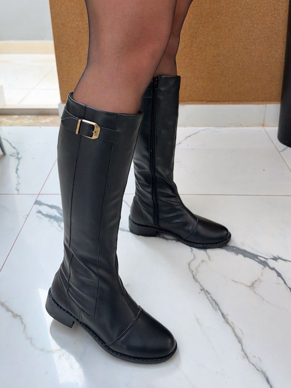 Bota montaria