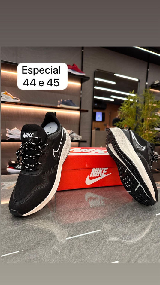 Tênis Nike